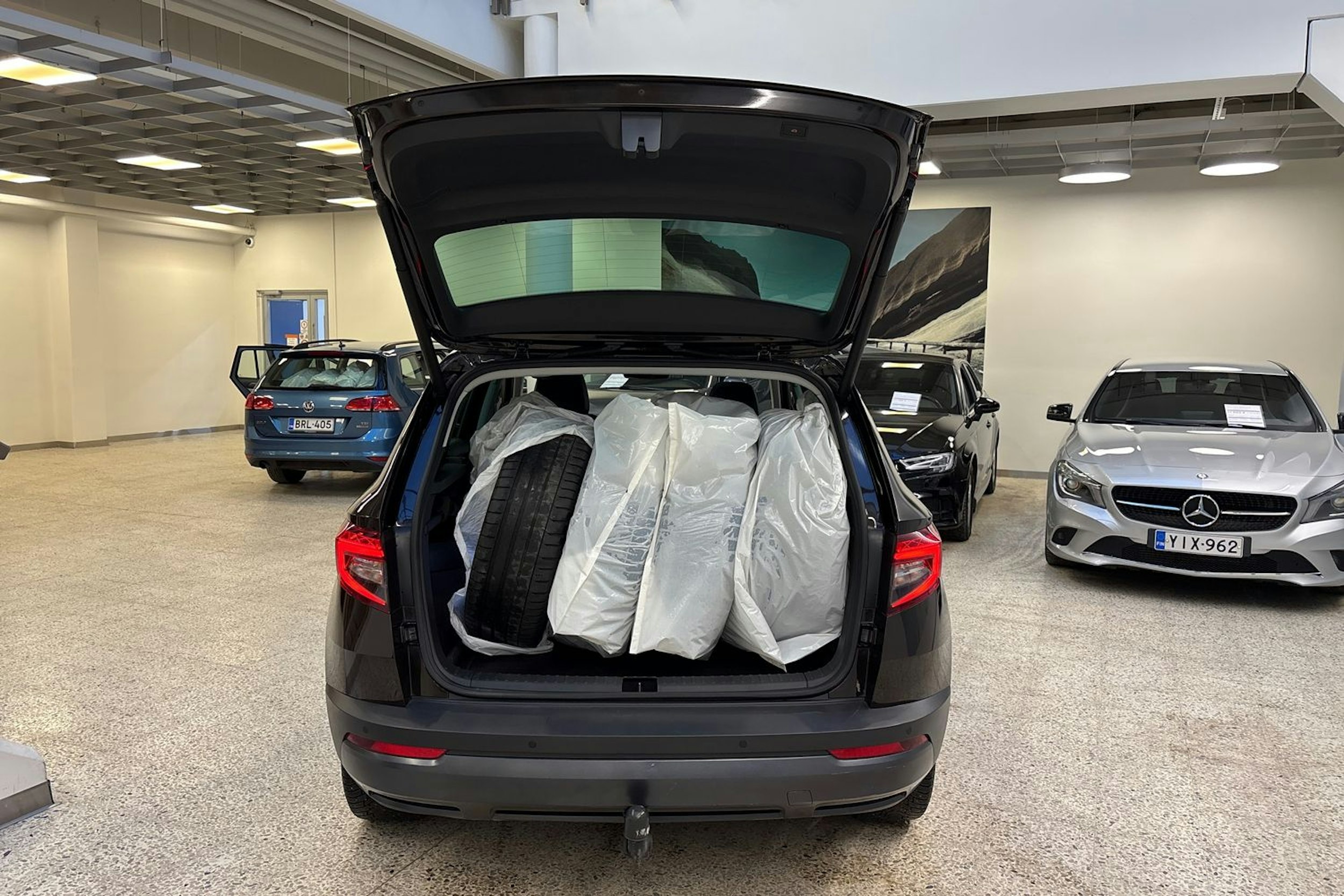 ruskea (beige) Skoda Karoq 2019 kuva 18.