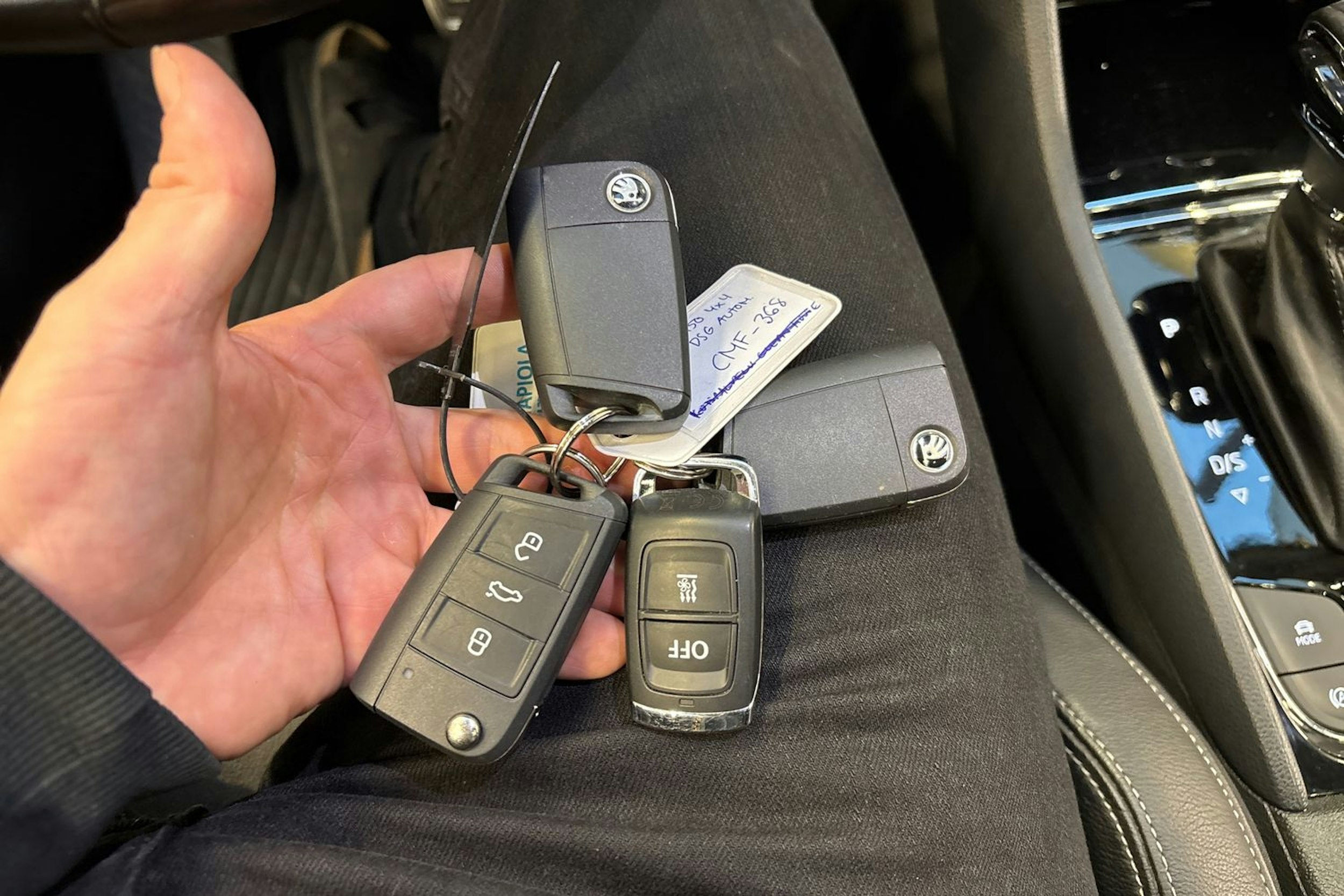 ruskea (beige) Skoda Karoq 2019 kuva 29.