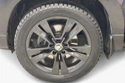 musta Skoda Karoq 2019 kuva 9.