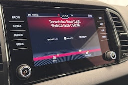 musta Skoda Karoq 2019 kuva 14.