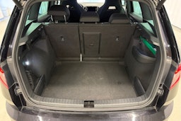 musta Skoda Karoq 2019 kuva 21.