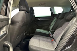 musta Skoda Karoq 2019 kuva 10.