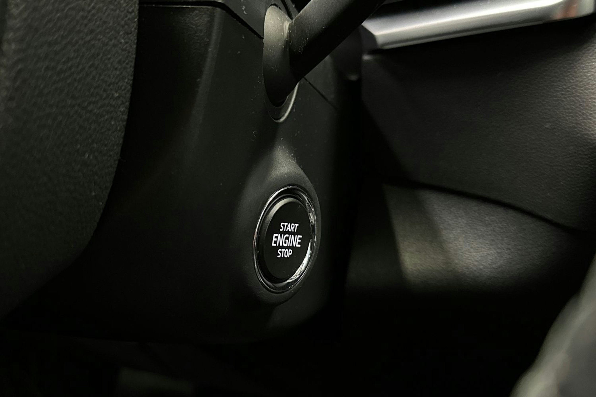 musta Skoda Karoq 2019 kuva 30.