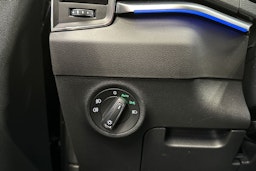 musta Skoda Karoq 2019 kuva 31.