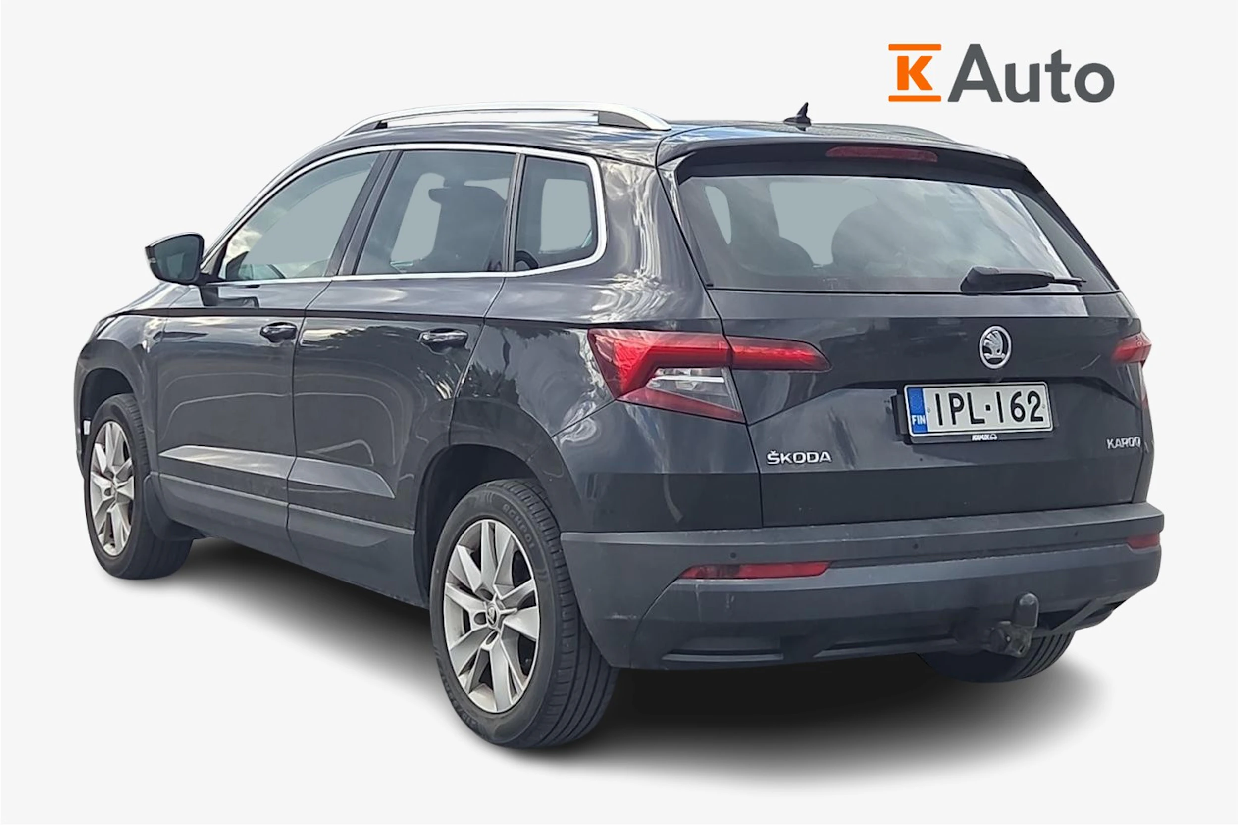 musta Skoda Karoq 2019 kuva 2.
