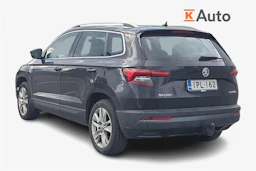 musta Skoda Karoq 2019 kuva 2.