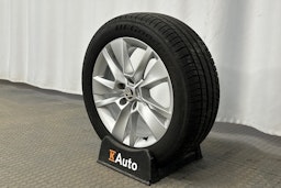 Vihreä Skoda KAROQ 2019 kuva 11.