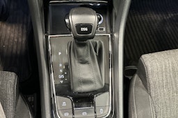 Vihreä Skoda KAROQ 2019 kuva 23.