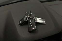 Vihreä Skoda KAROQ 2019 kuva 27.