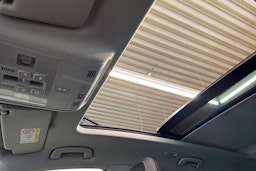 harmaa Skoda Karoq 2019 kuva 19.