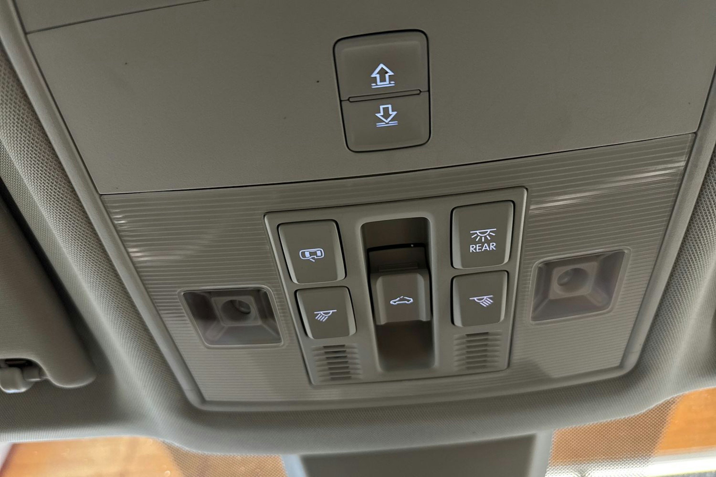 harmaa Skoda Karoq 2019 kuva 20.