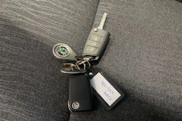 ruskea (beige) Skoda Karoq 2019 kuva 31.