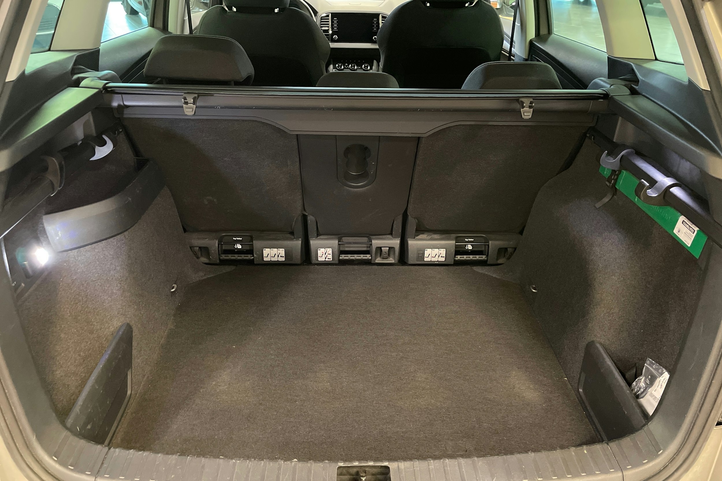 ruskea (beige) Skoda Karoq 2019 kuva 22.