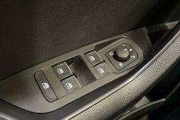 harmaa Skoda Karoq 2019 kuva 30.