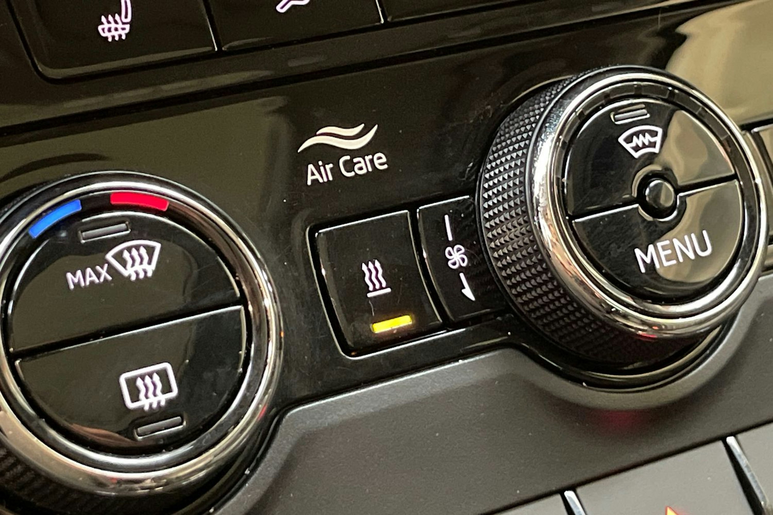 harmaa Skoda Karoq 2019 kuva 33.