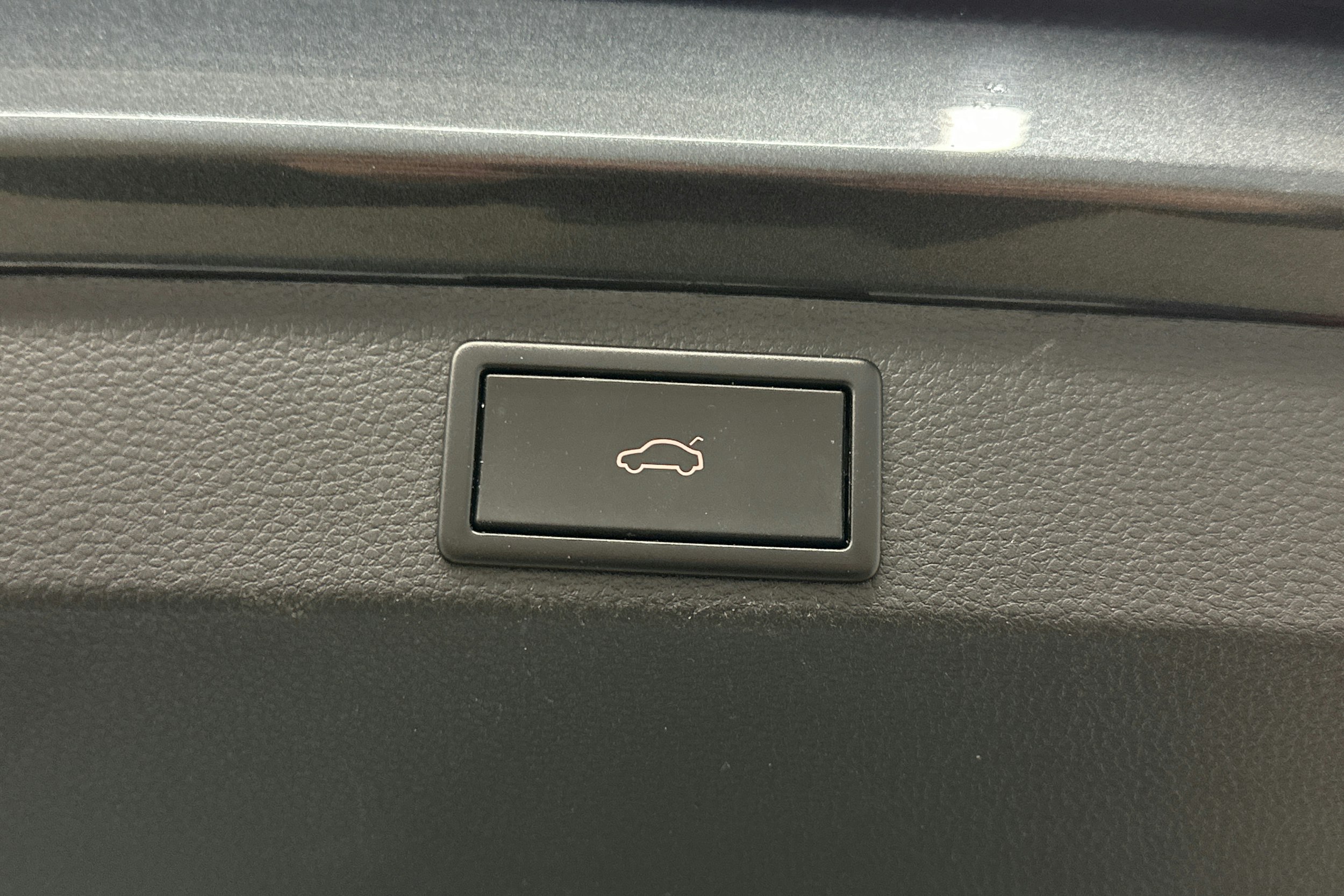 met. harmaa Skoda Karoq 2019 kuva 29.