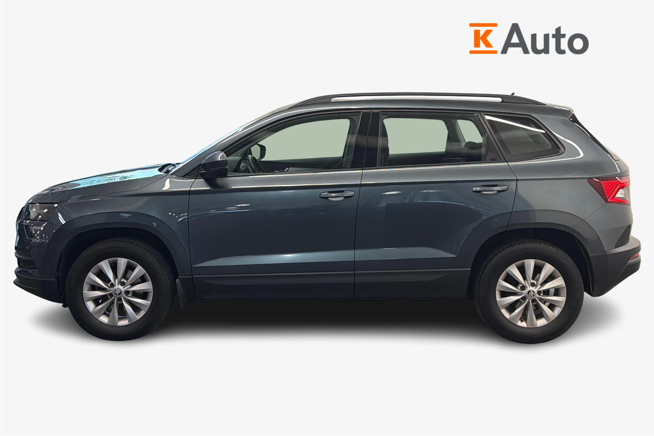 harmaa Skoda Karoq 2020 kuva 5.