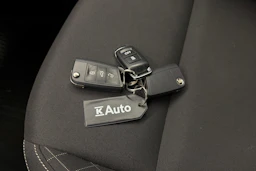 harmaa Skoda Karoq 2020 kuva 31.