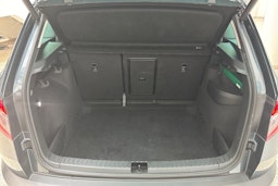 harmaa Skoda Karoq 2020 kuva 14.