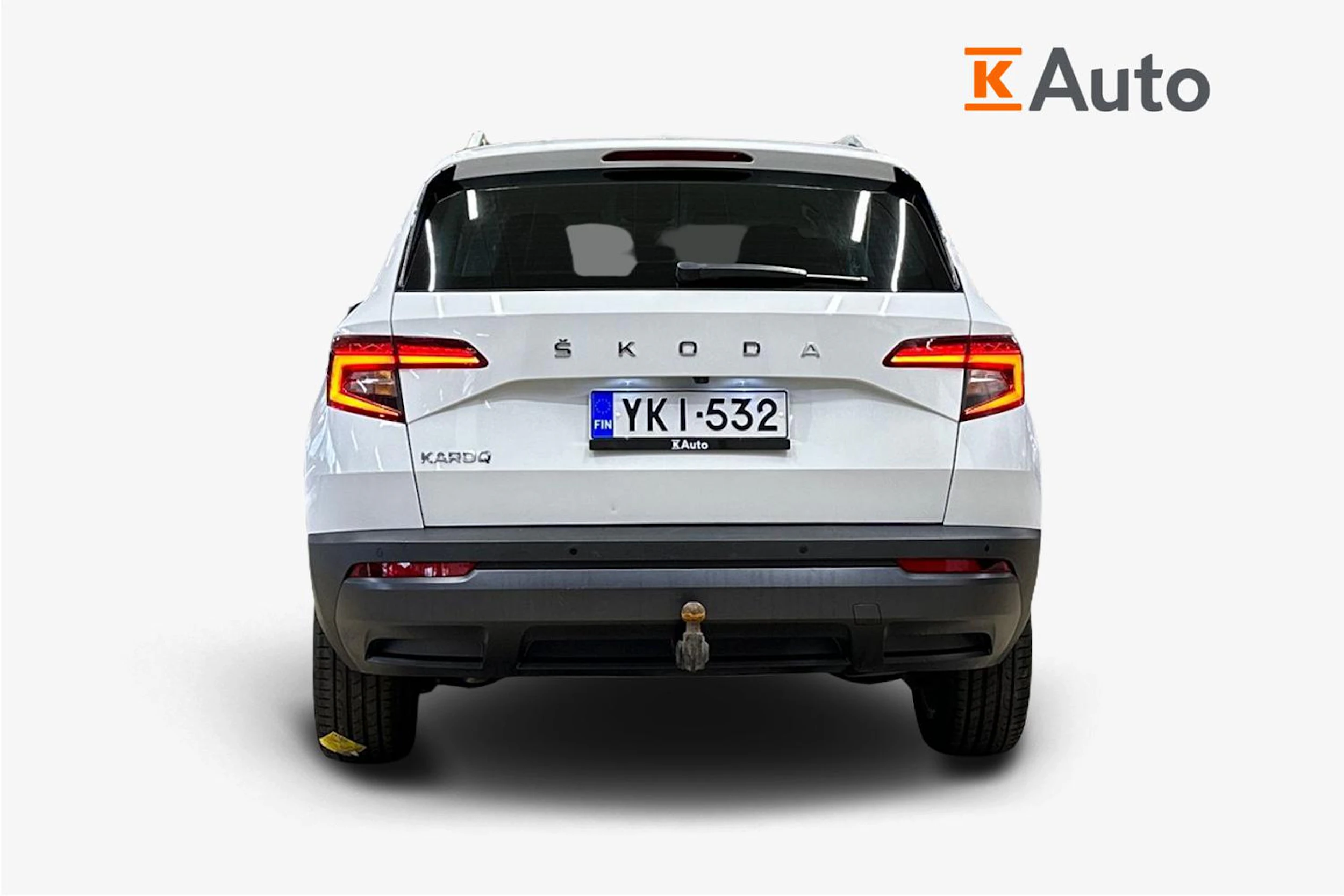 valkoinen Skoda Karoq 2020 kuva 4.
