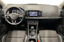 musta Skoda Karoq 2020 kuva 7.