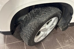 valkoinen Skoda Karoq 2020 kuva 13.