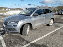 Harmaa Skoda KAROQ 2021 kuva 2.