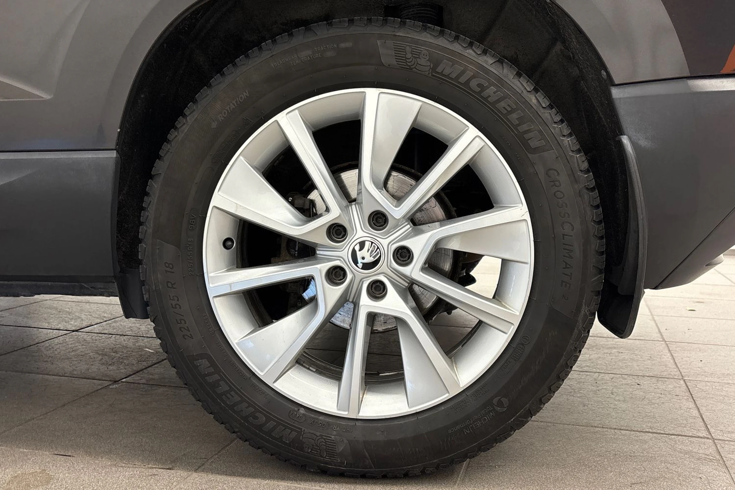 met. ruskea (beige) Skoda Karoq 2021 kuva 13.
