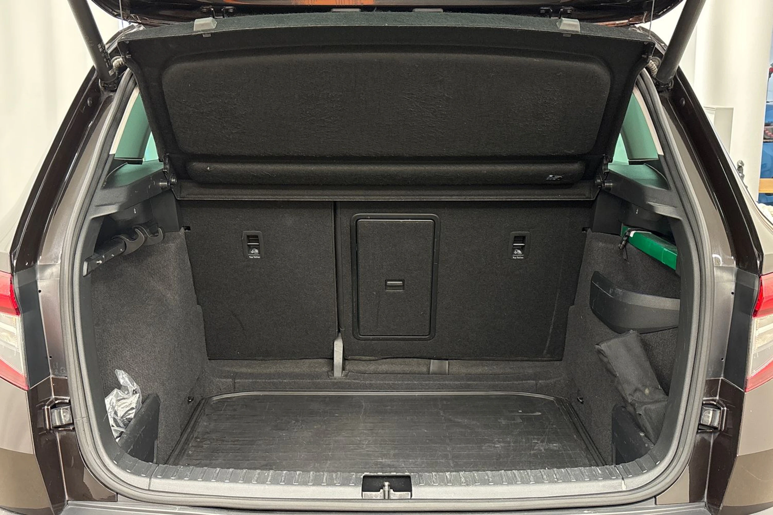 met. ruskea (beige) Skoda Karoq 2021 kuva 28.