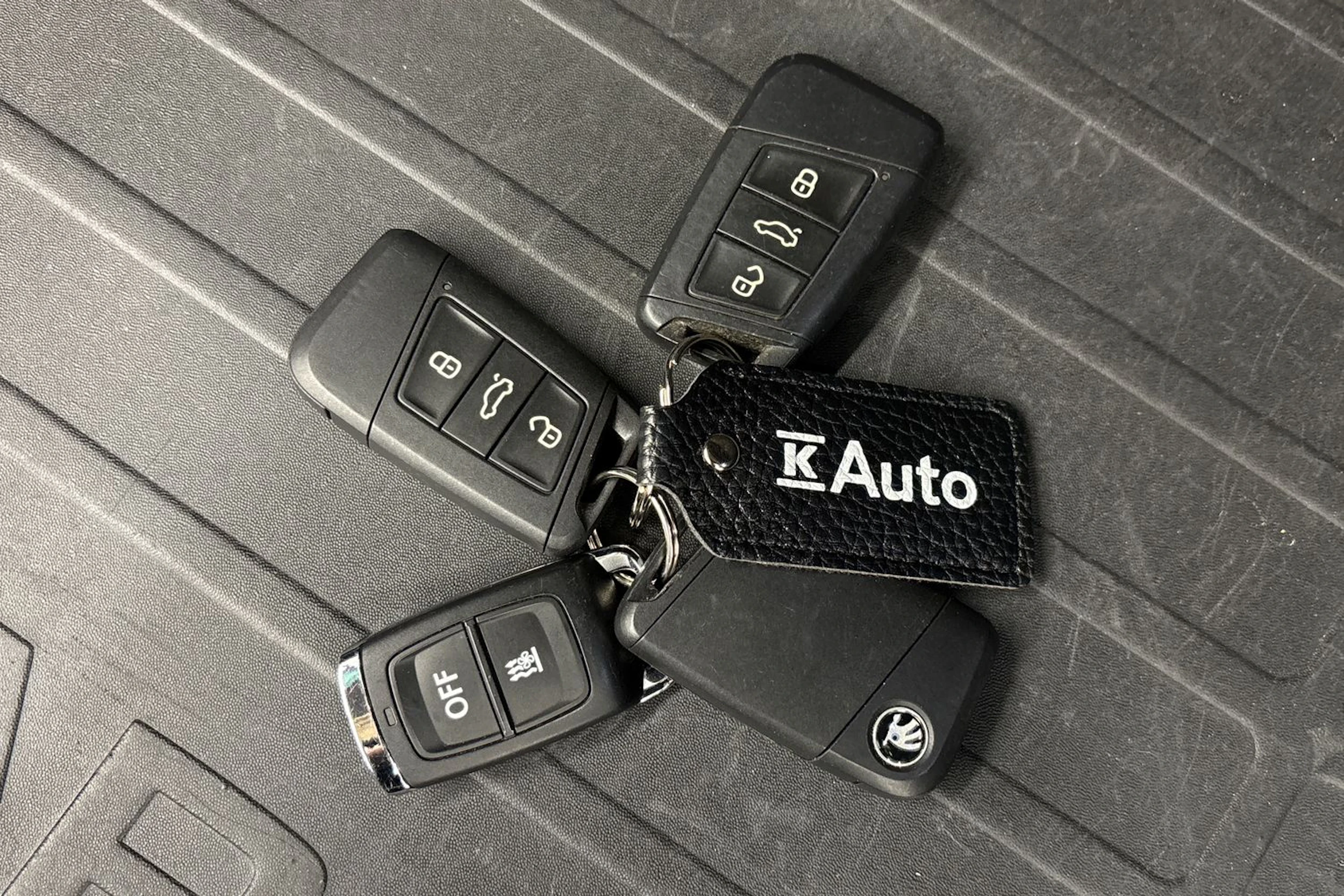 met. ruskea (beige) Skoda Karoq 2021 kuva 31.