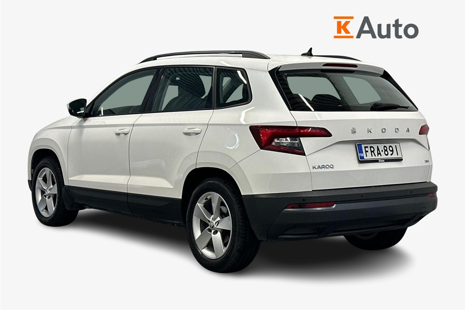Skoda Karoq 2021, photo 2/3