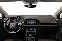 valkoinen Skoda Karoq 2021 kuva 9.