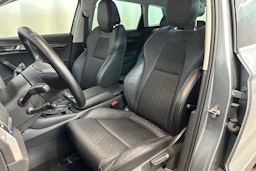 harmaa Skoda Karoq 2021 kuva 23.