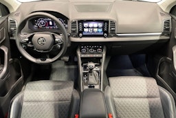 Harmaa Skoda KAROQ 2021 kuva 9.