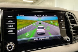 Harmaa Skoda KAROQ 2021 kuva 20.