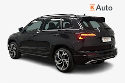 musta Skoda Karoq 2022 kuva 2.