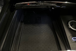 musta Skoda Karoq 2022 kuva 31.
