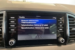 met. sininen Skoda Karoq 2022 kuva 30.