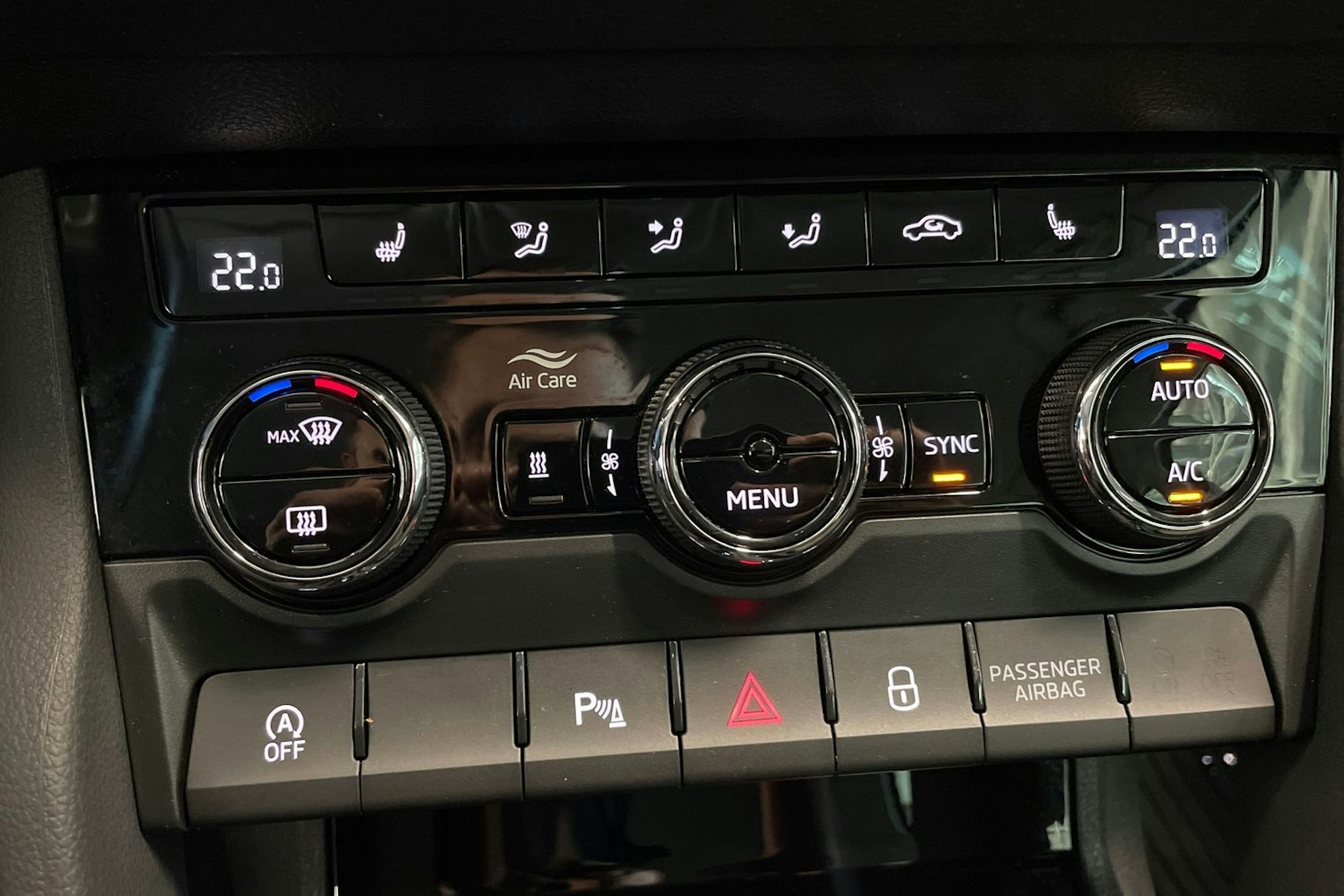 met. sininen Skoda Karoq 2022 kuva 31.
