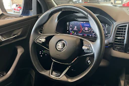 met. sininen Skoda Karoq 2022 kuva 11.
