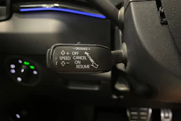 met. sininen Skoda Karoq 2022 kuva 16.