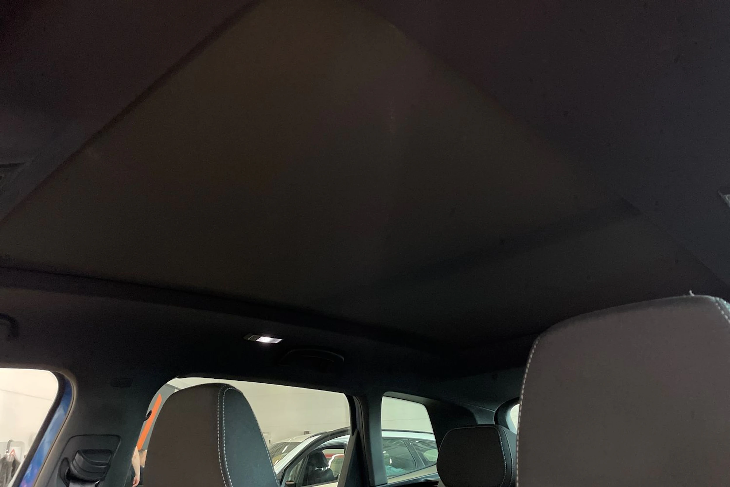 met. sininen Skoda Karoq 2022 kuva 20.