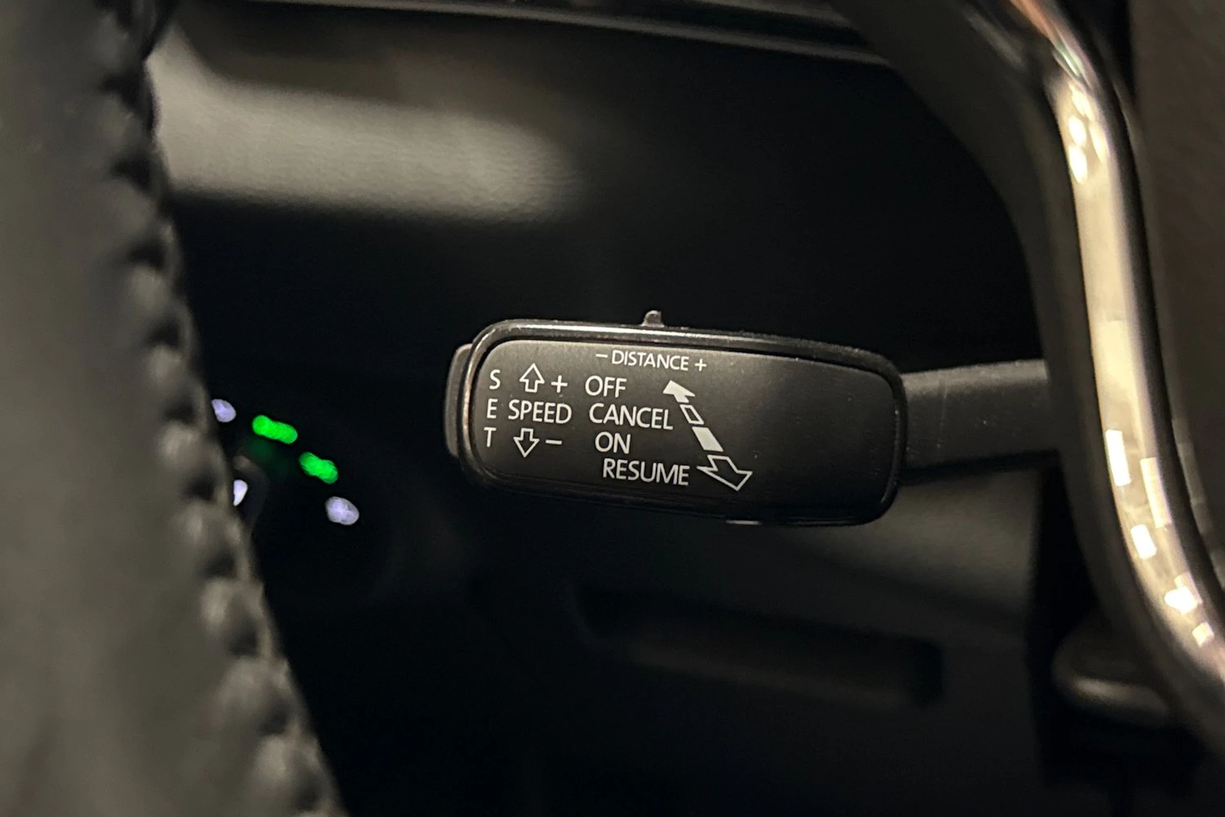 punainen Skoda Karoq 2022 kuva 14.