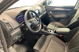 Harmaa Skoda KAROQ 2023 kuva 6.