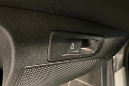 Harmaa Skoda KAROQ 2023 kuva 12.