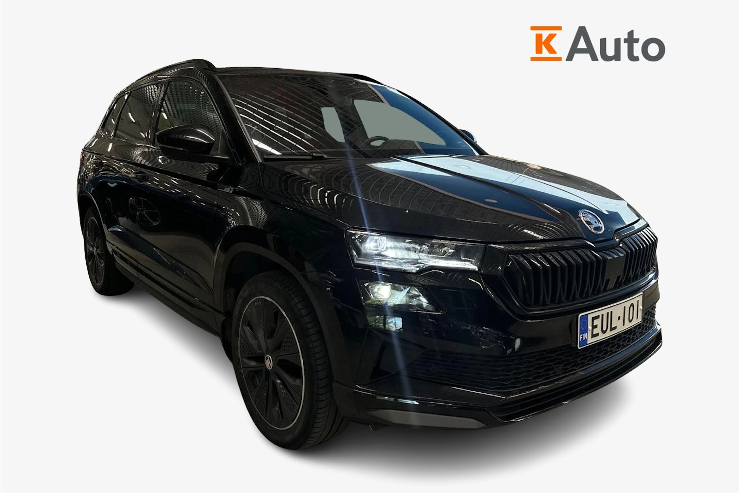 musta Skoda Karoq 2023 kuva 1.