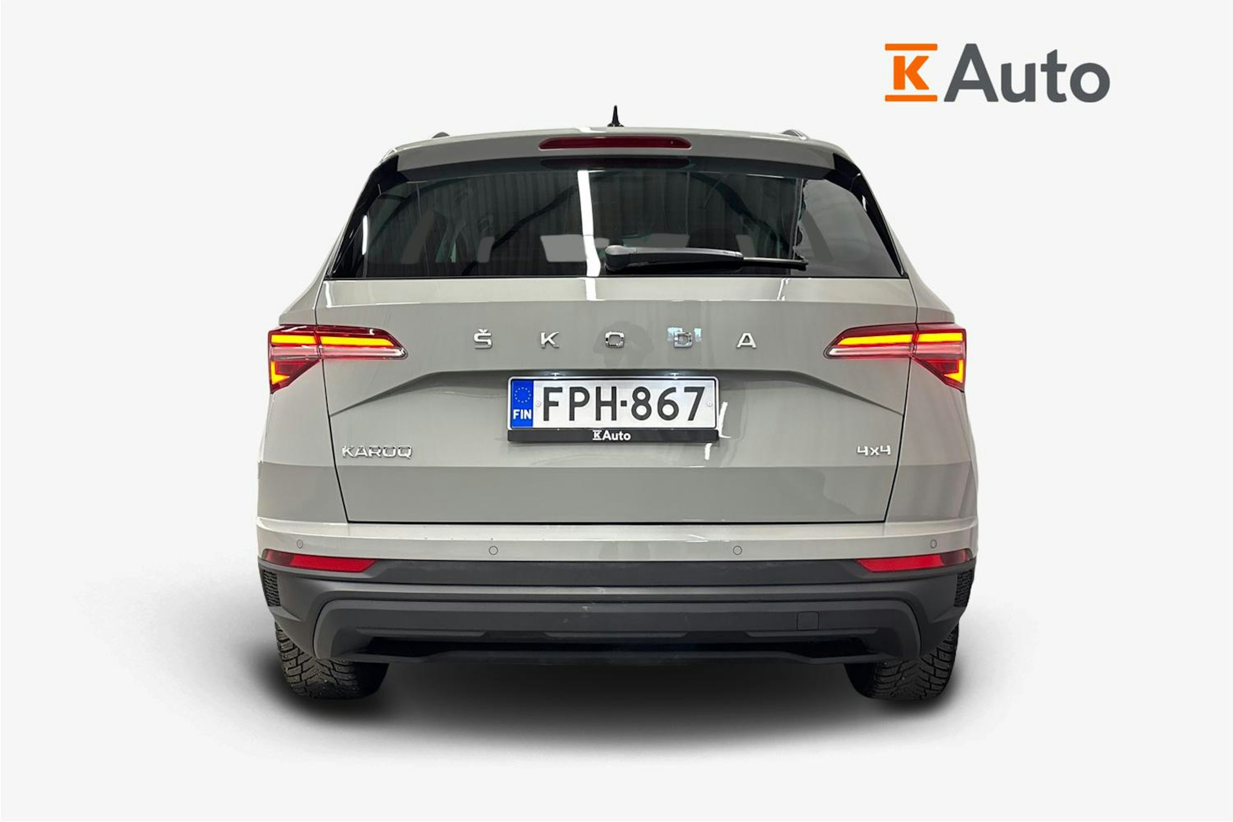 Harmaa Skoda KAROQ 2023 kuva 3.
