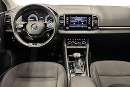 Harmaa Skoda KAROQ 2023 kuva 9.