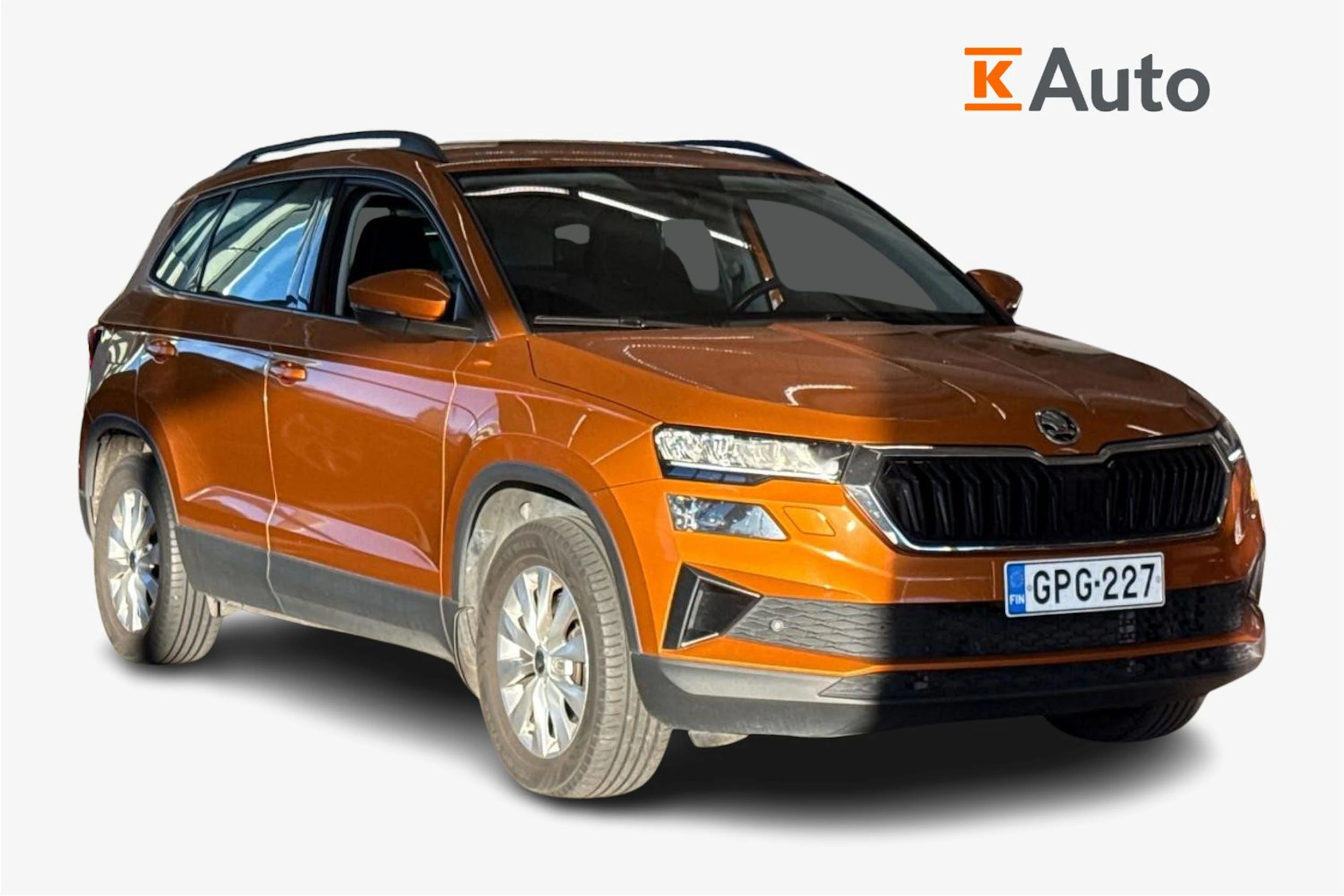 musta Skoda Karoq 2023 kuva 1.