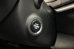 sininen Skoda Karoq 2023 kuva 23.